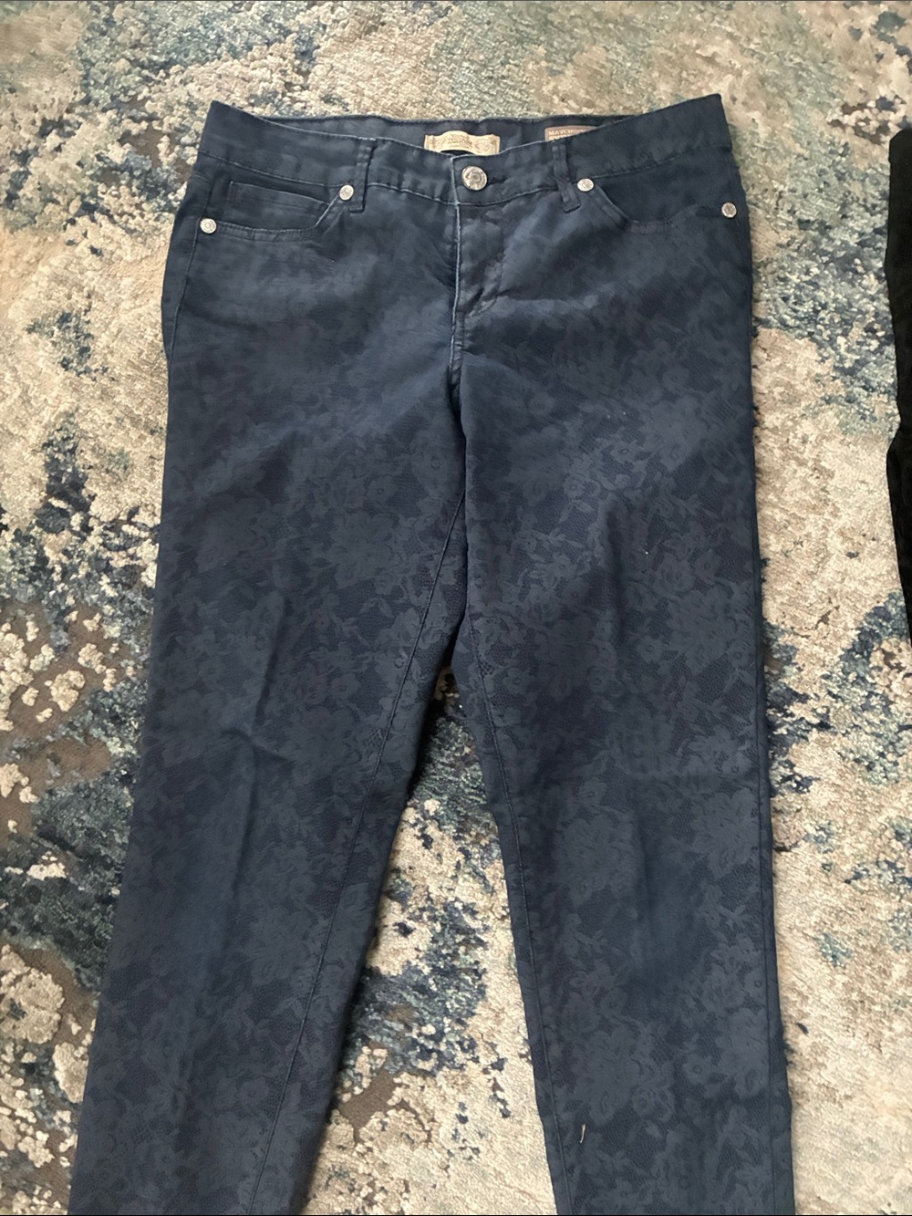 Women’s Paisley-Texture Jeans - Blue and Black - Picture 2 of 4